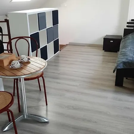 N'4 Rue St Pierre * Montdidier (Somme)