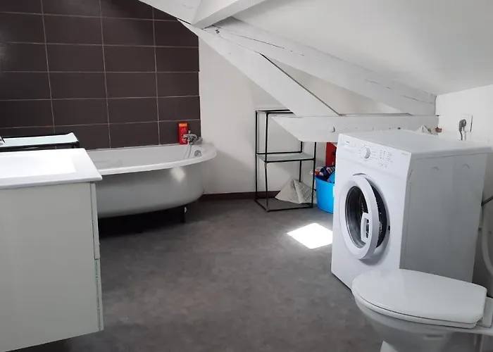 N'4 Rue St Pierre * Montdidier (Somme)